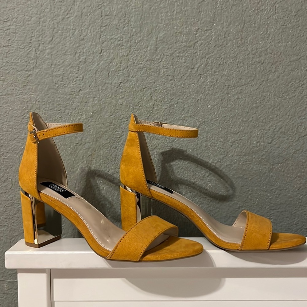 Jones New York new heels